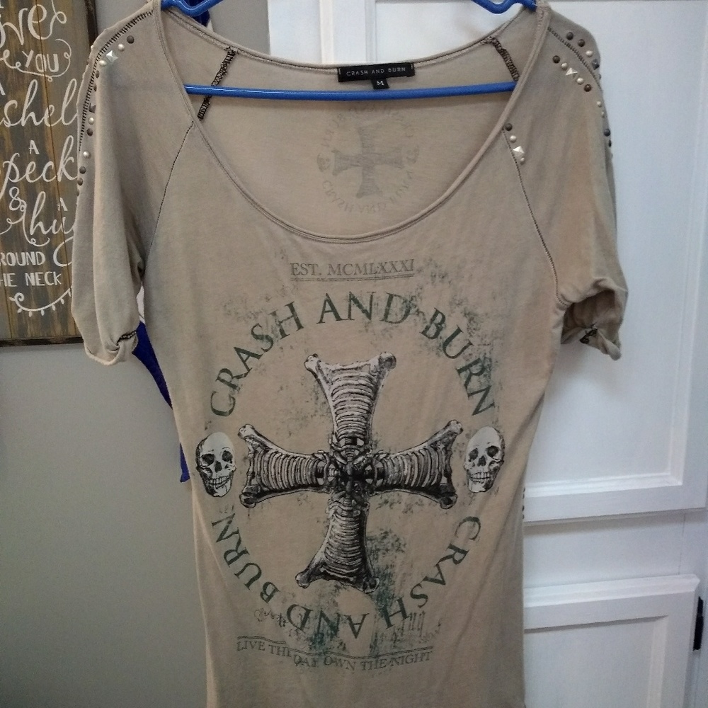 Medium Crash and Burn t-shirt